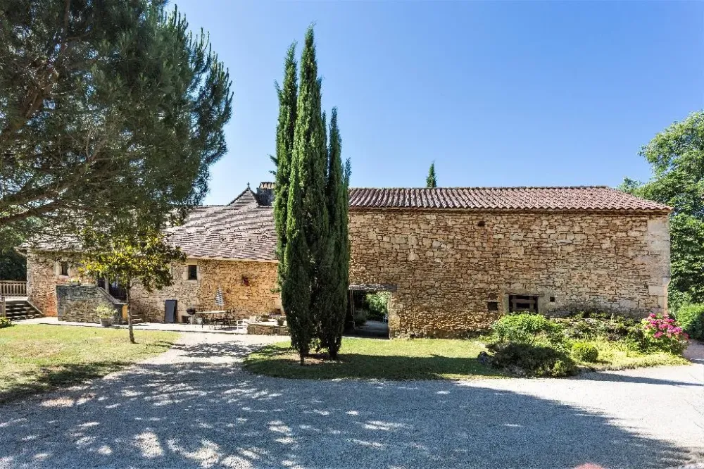 Gîte authentique pierre près de Monflanquin